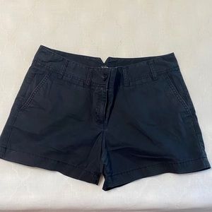 ANN TAYLOR LOFT black shorts